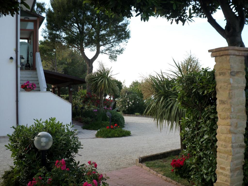 Bed And Breakfast " Il Tesoro Di Mario " Фальконара-Мариттима Экстерьер фото